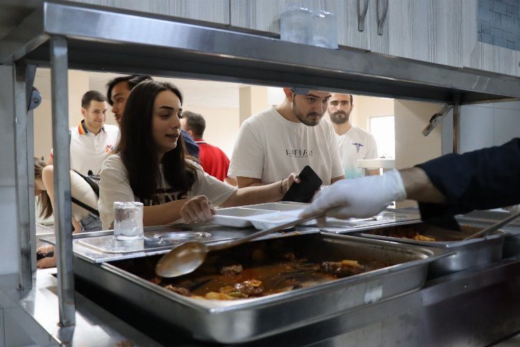 İzmit’te ‘Anne Eli’ bir dönemi daha kapattı