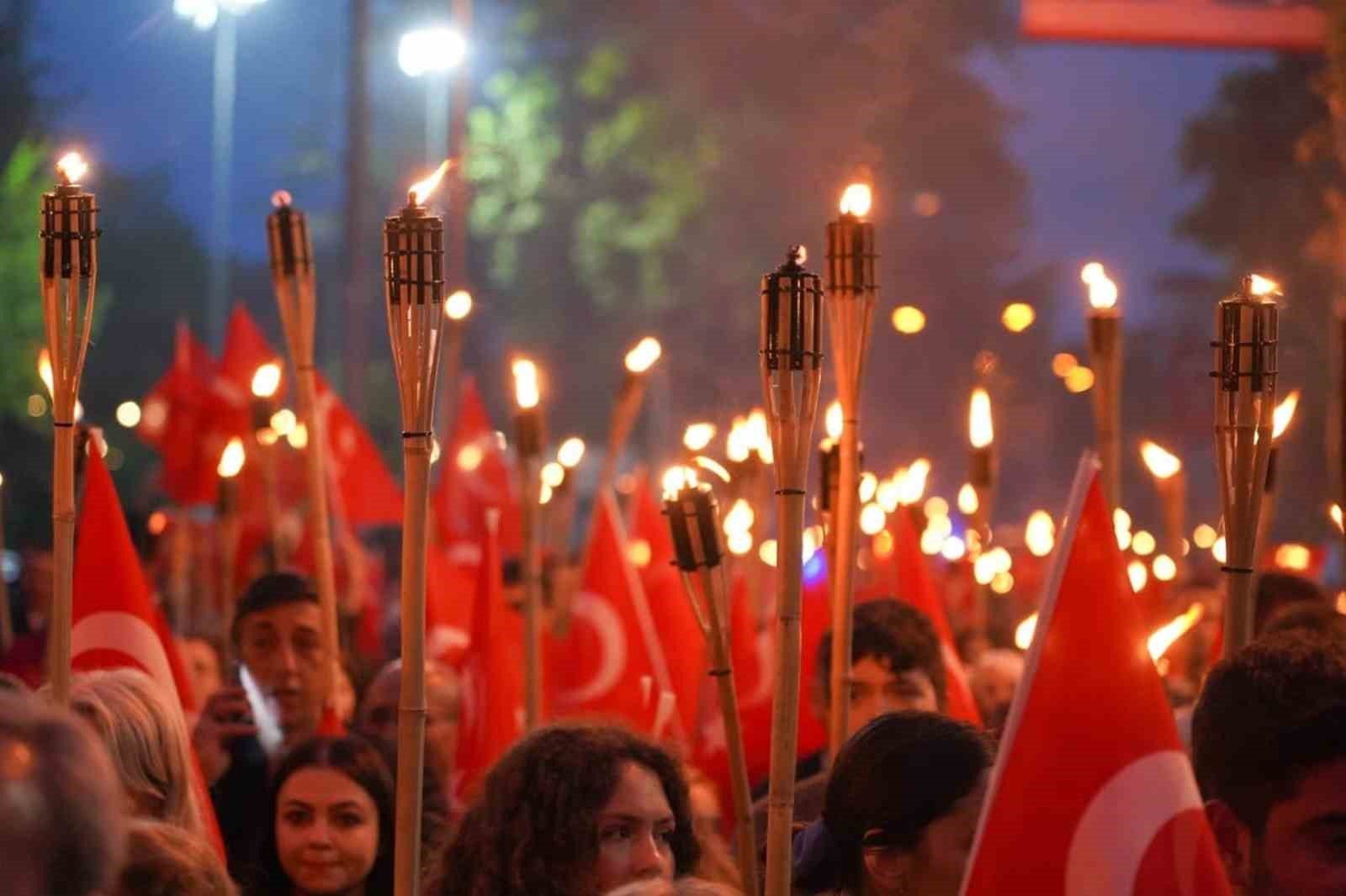 Ayvalık Belediyesi Atatürk Türkiye’sine yakışır Cumhuriyet Bayramı kutlamalarına hazırlanıyor