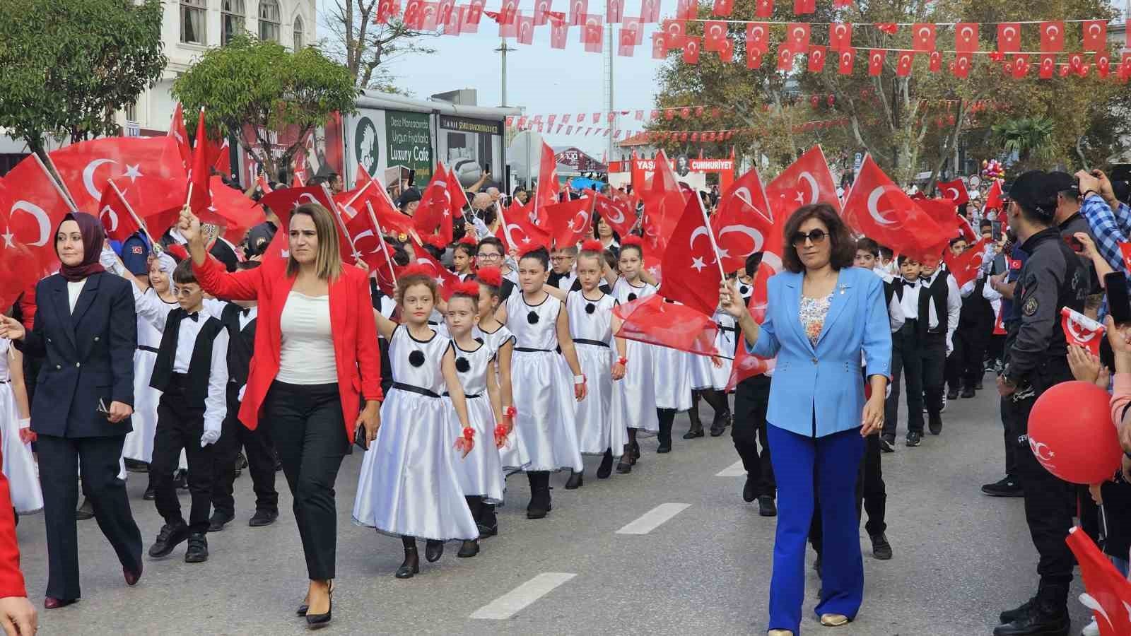 Bandırma’da Cumhuriyet coşkusu