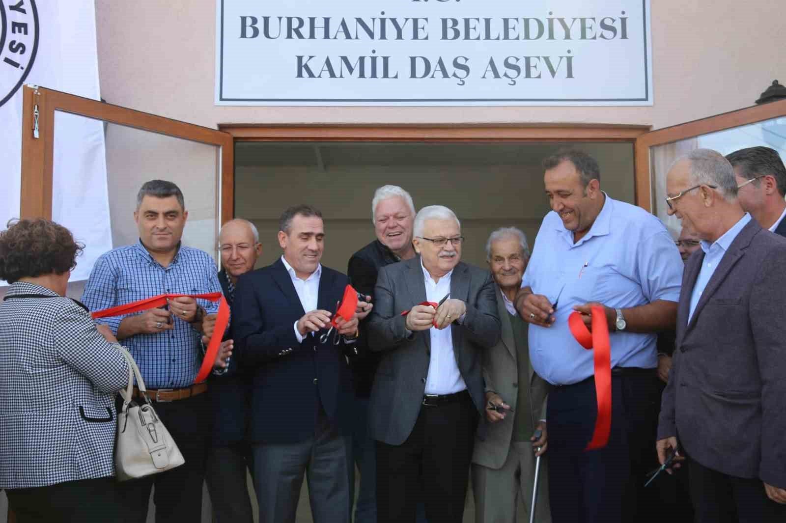 Burhaniye’de Kamil Daş Aşevi açıldı