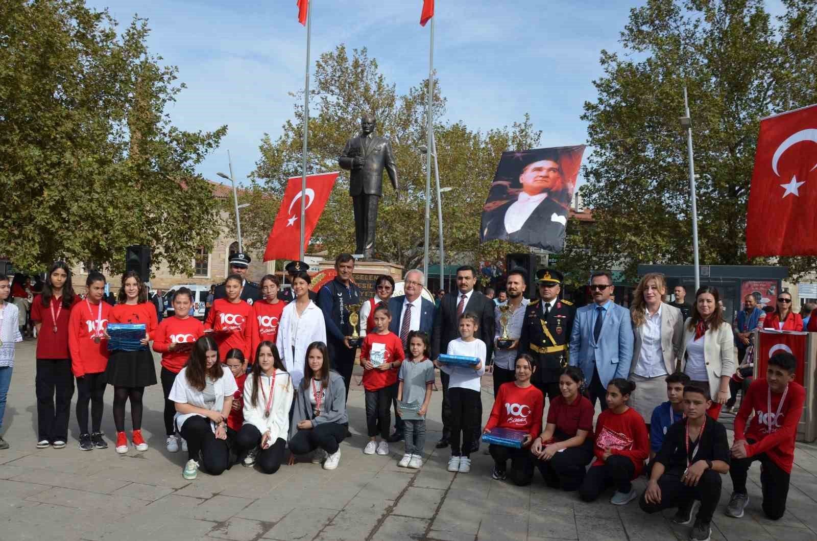 Cumhuriyet’in 100. Yılı Gömeç’te kutlandı