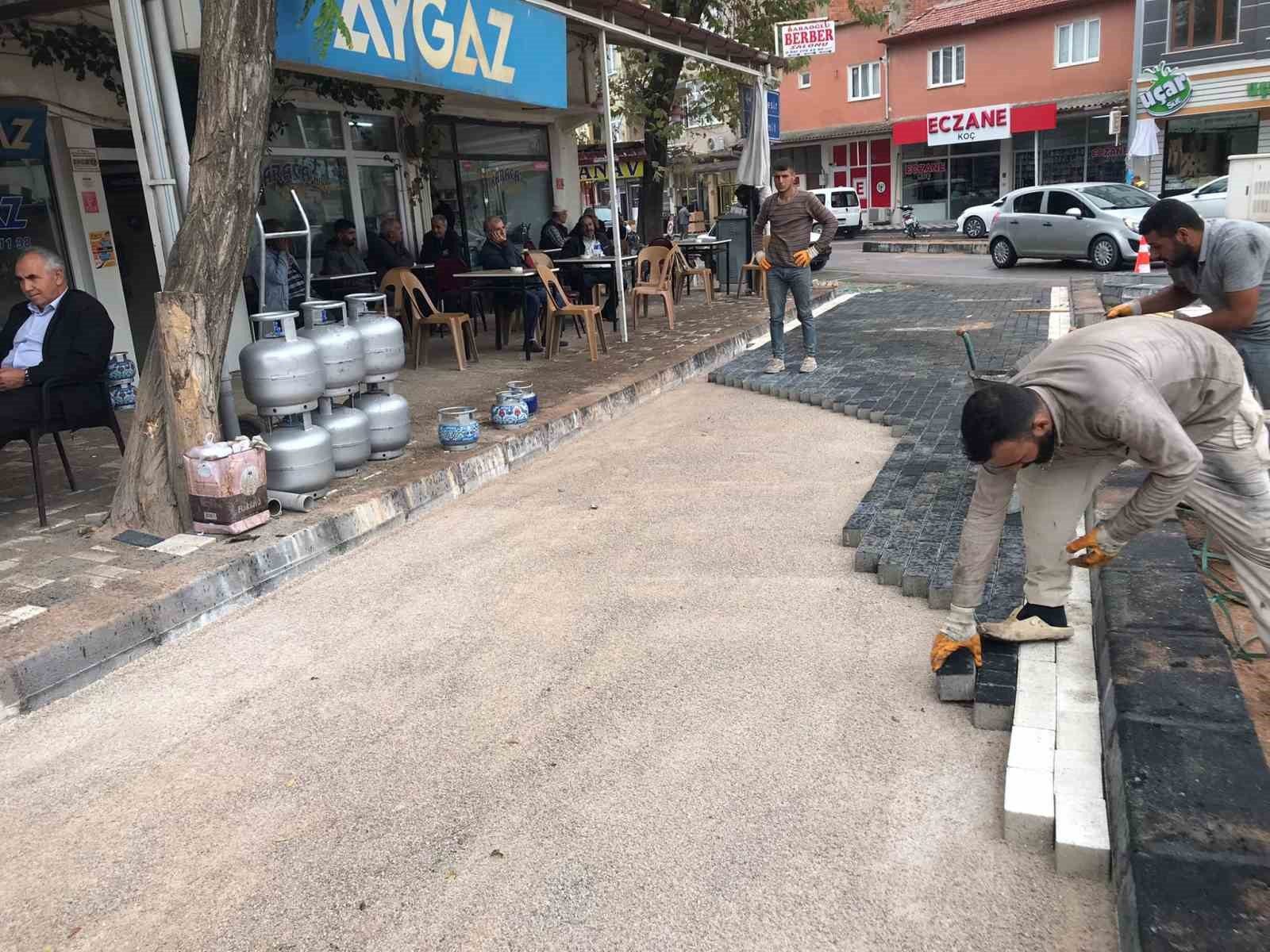 İvrindi’de meydana estetik dokunuş