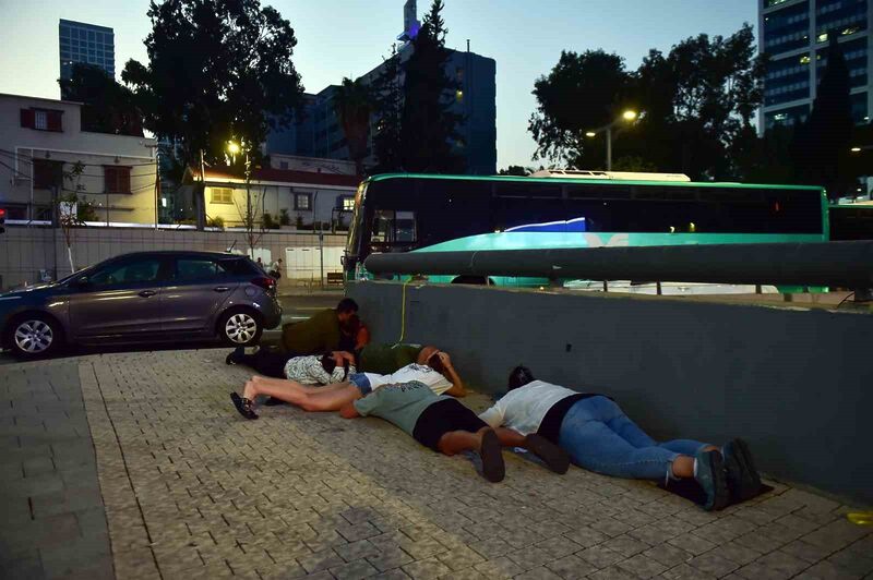 Tel Aviv’e atılan roketler havada imha edildi