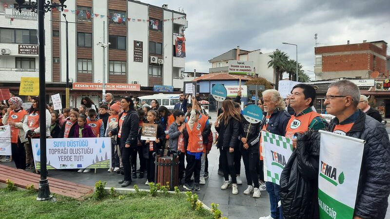 “KURAKLIĞIN OLUMSUZ ETKİLERİNE DİKKAT ÇEKİYORUZ”