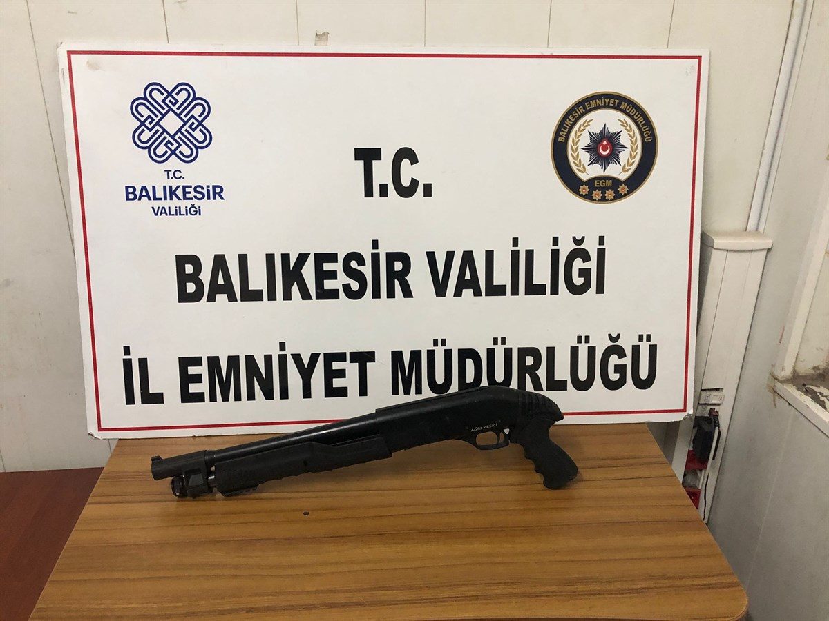 BALIKESİR’DE ARANAN 10 ŞAHIS YAKALANDI!