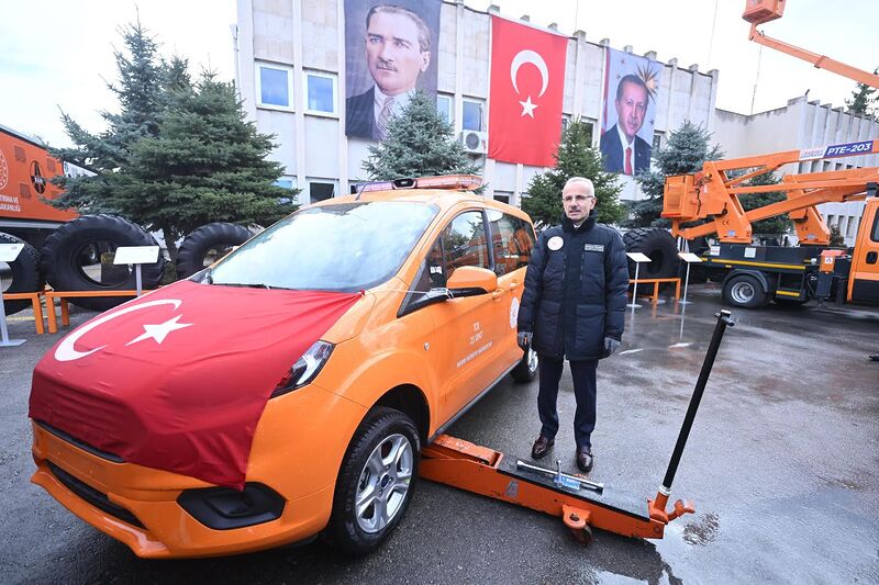 BAKAN URALOĞLU: ““KIŞ LASTİĞİ İÇİN KARIN YAĞMASINI BEKLEMEYİN”