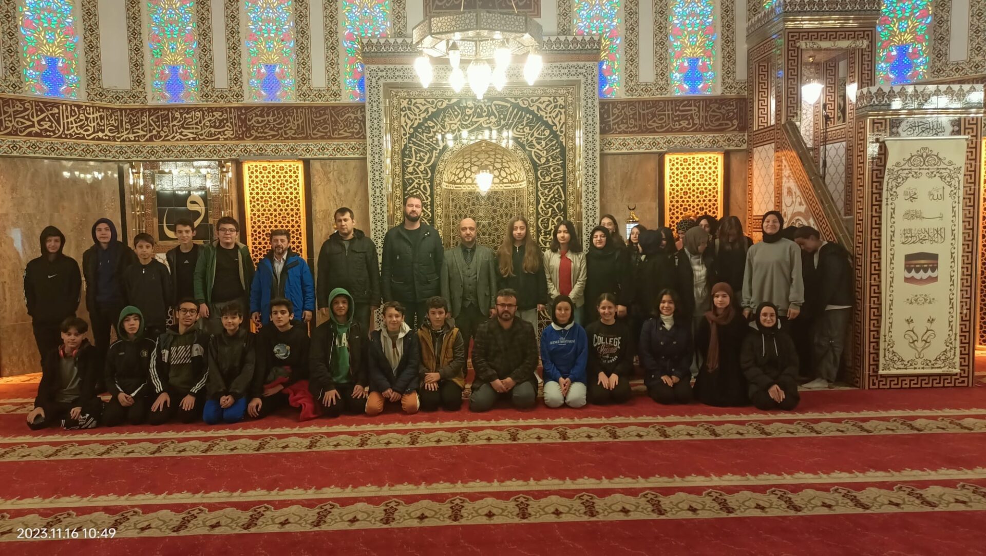 BALIKESİR KUDÜS CAMİİ ÖĞRENCİLERİ AĞIRLADI