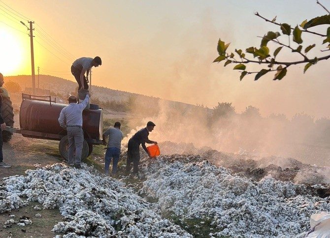 ADIYAMAN’IN BESNİ İLÇESİNDE YIĞINDA