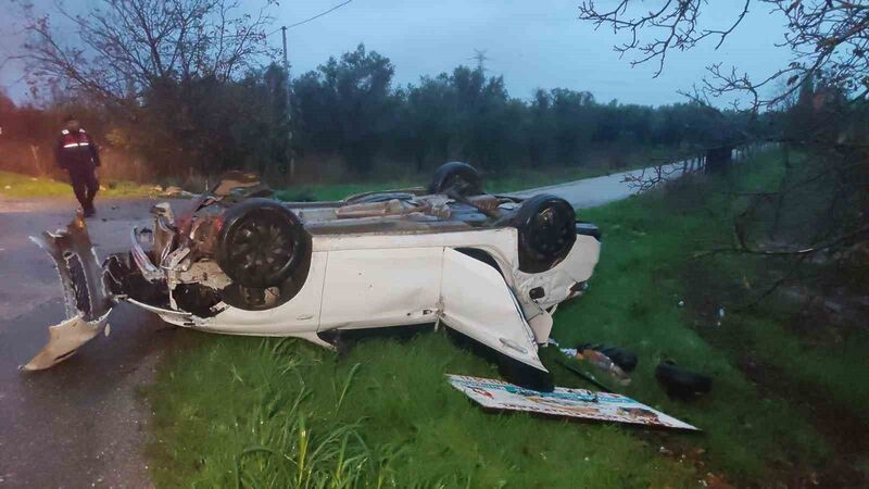 Bursa’da otomobil takla attı 1 yaralı