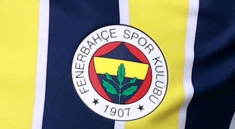 FENERBAHÇE ESKİ OYUNCUSUNU UNUTMADI