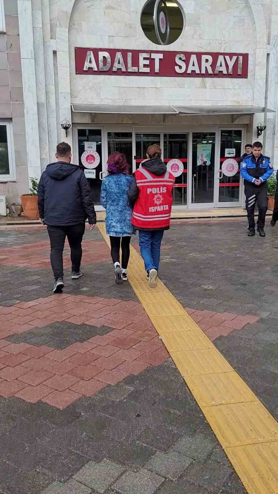 Isparta’da 16 yıl hapis cezasıyla aranan şahıs yakalandı