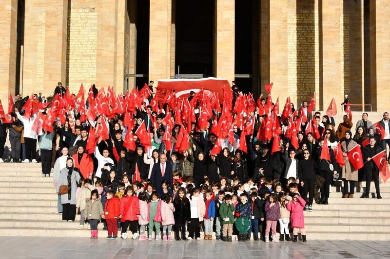 BAŞKAN ALTINOK ANITKABİR’İ ZİYARET ETTİ