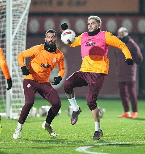 GALATASARAY ADANA DEMİRSPOR İÇİN HAZIRLANIYOR