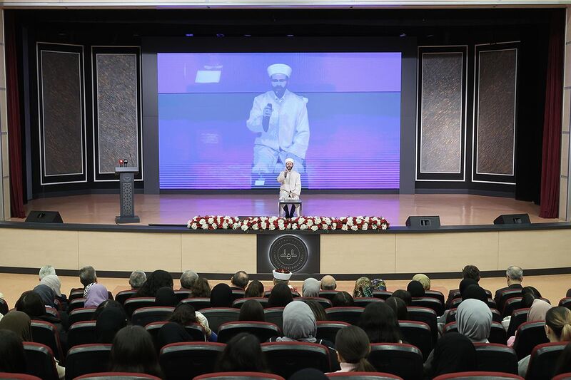 ERBAŞ: “MEDENİYETİMİZİN İLİM VE İRFAN DÜNYASIYLA TANIŞAN ÇOCUKLARIMIZ GELECEĞE GÜVENLE YÜRÜYECEKTİR”