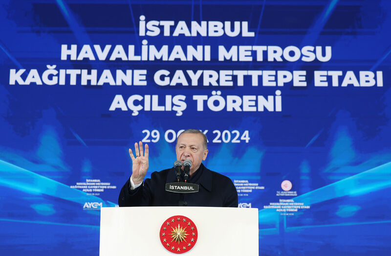 ERDOĞAN: “İSTANBUL’DA TAMAMLANAN RAYLI SİSTEM AĞLARININ UZUNLUĞU 338,5 KİLOMETREYE ÇIKTI”