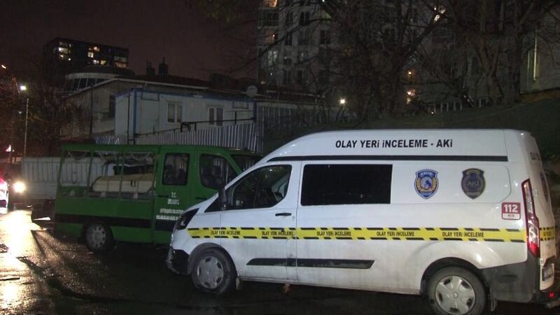 Maltepe'de atık toplama merkezindeki