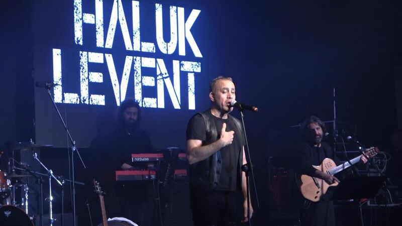 HALUK LEVENT’TEN ŞEHİT AİLESİNE DESTEK