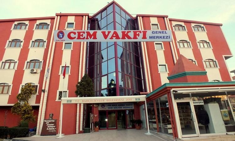 CEM VAKFI’NDA KRİZ!