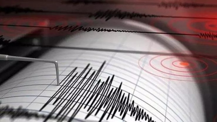 5.2 BÜYÜKLÜĞÜNDE DEPREM