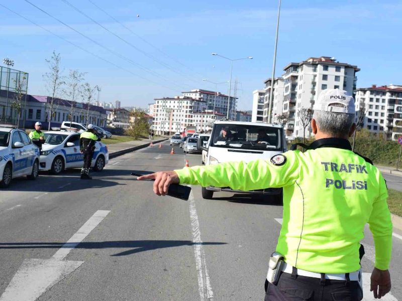 ORDU’DA ARAÇLARA SIKI DENETİM