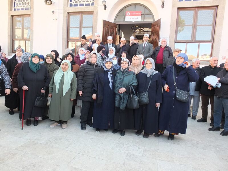 UMRECİLER BURHANİYE’DEN YOLA ÇIKTI