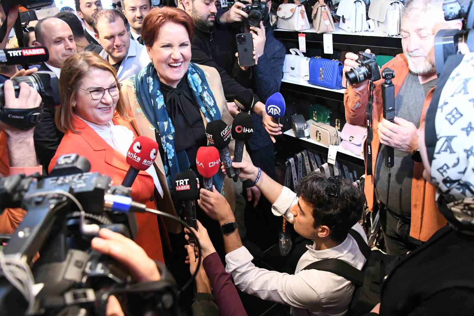 Meral Akşener’den Kahramankazan esnafına ziyaret