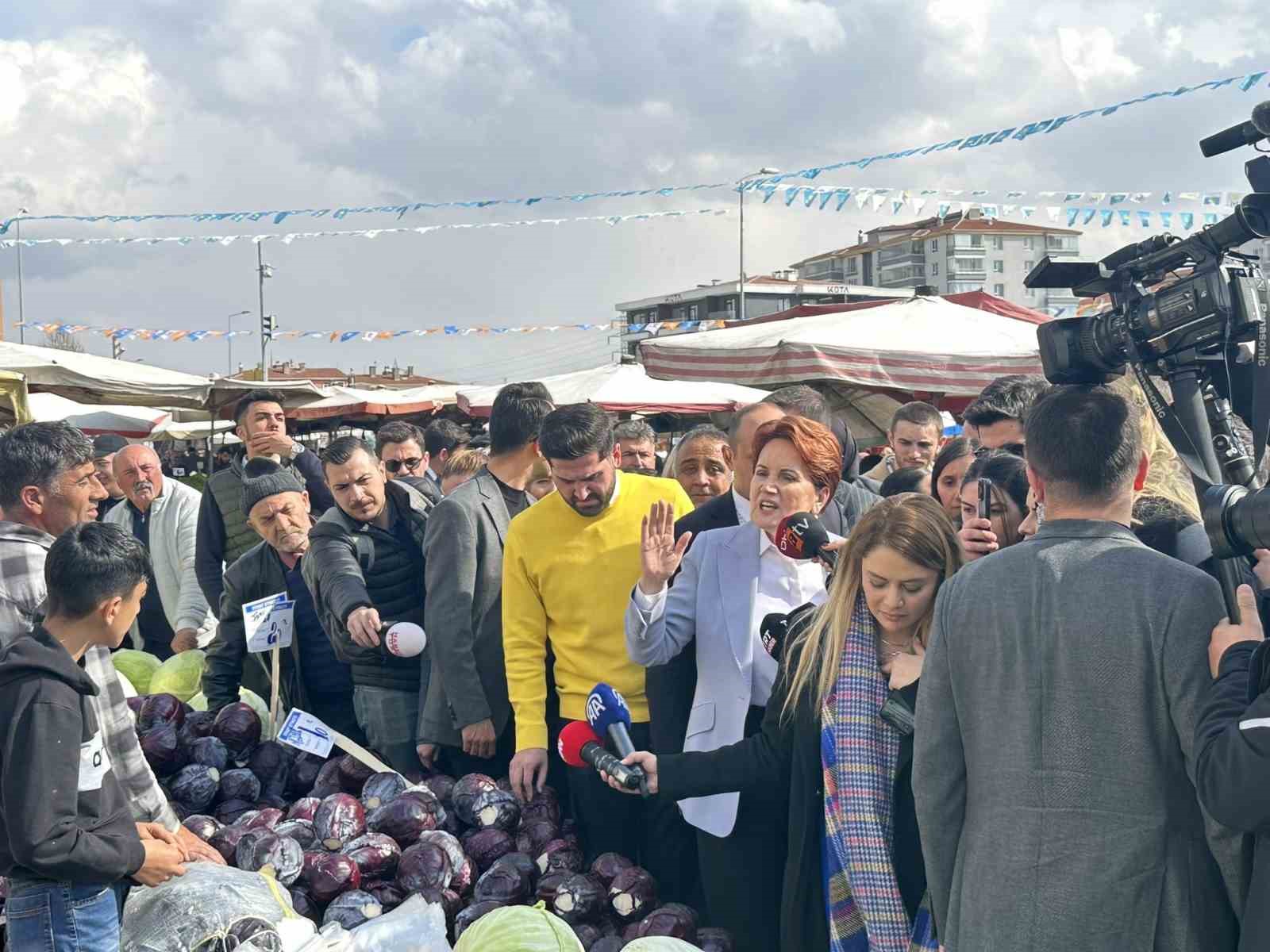 “AK Parti kral” sözlerine Akşener’den cevap: “İYİ Parti de kraliçe”