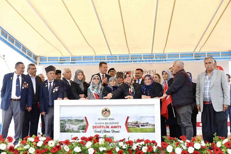 Alanya’da Şehitlik Alanı ve Anıt Projesi’nin temeli törenle atıldı