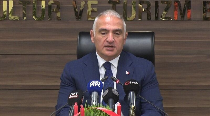 Bakan Ersoy: “Nevruz; birleştirici gücüyle bizleri dil, din, mezhep ve inanç, etnik köken ve siyasi görüş farklılıklarına takılmaksızın bir müşterekte buluşturmaktadır”