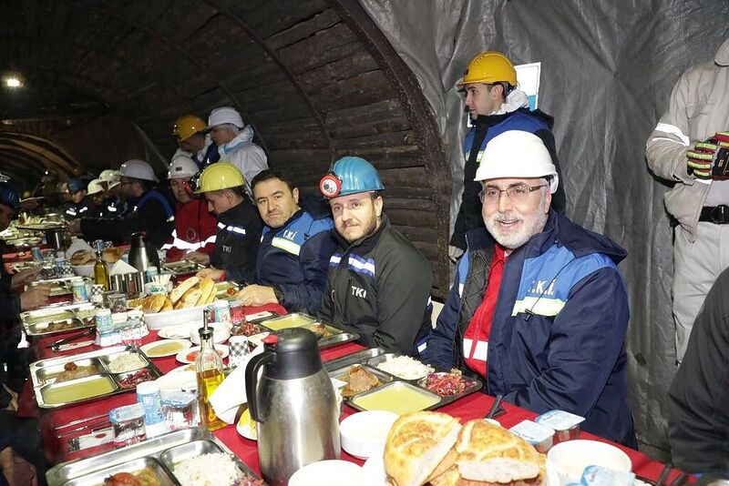 BAKAN IŞIKHAN, KÜTAHYA'DA MADEN