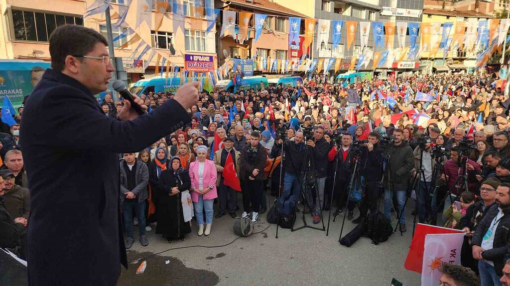 Bakan Tunç: “Erdoğan liderliği gerçek belediyecilikten ortaya çıkmıştır”