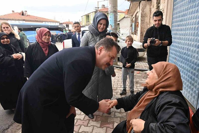 Balıkesir’e; 4 yeni sulama tesisi, 6 tarım ürünü işleme tesisi, Hayvancılık Eğitim Merkezi geliyor