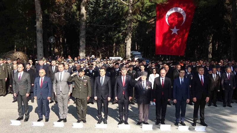 Burdur’da, 18 Mart Şehitleri Anma ve Çanakkale Deniz Zaferi’nin 109. yıl dönümü