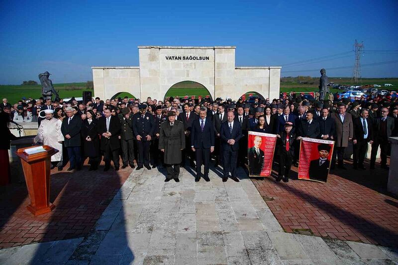 Edirne’de Çanakkale şehitleri düzenlenen törenle anıldı