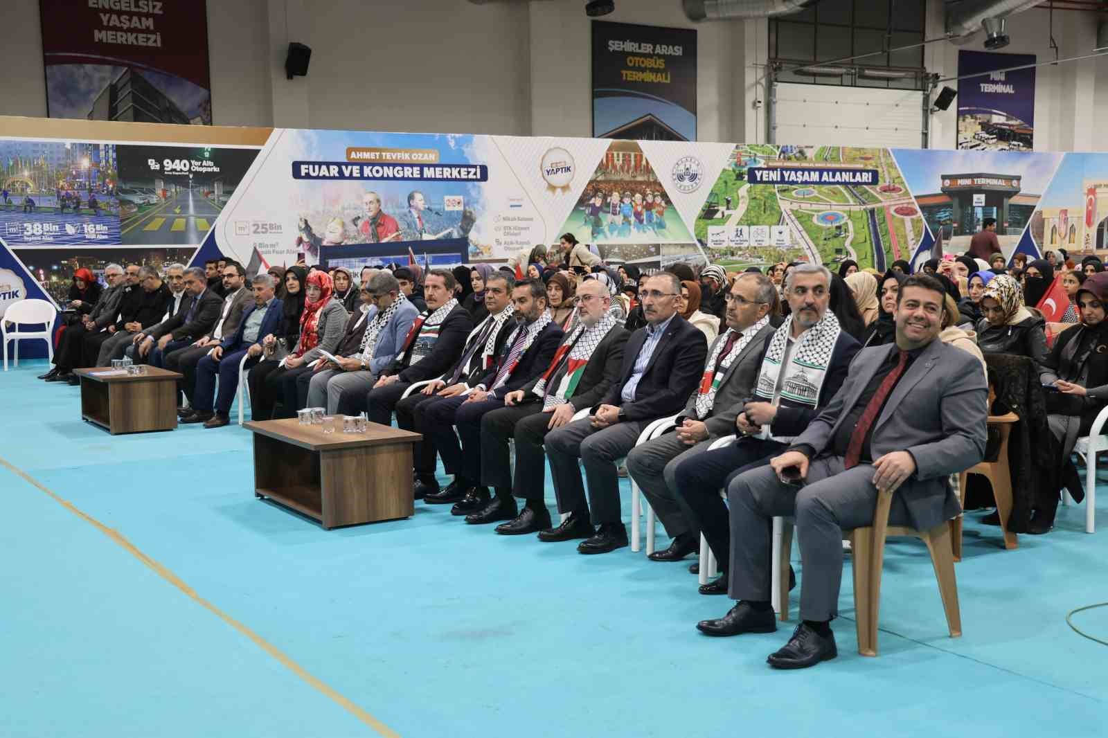 Elazığ’da ‘Diriliş Buluşmaları’ programı