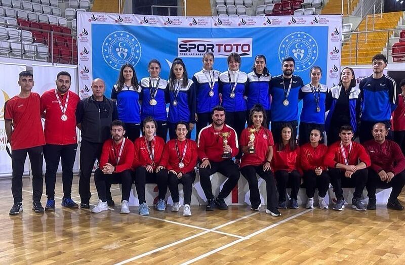 ERZİNCANLI SPORCULAR BAŞARIDAN BAŞARIYA