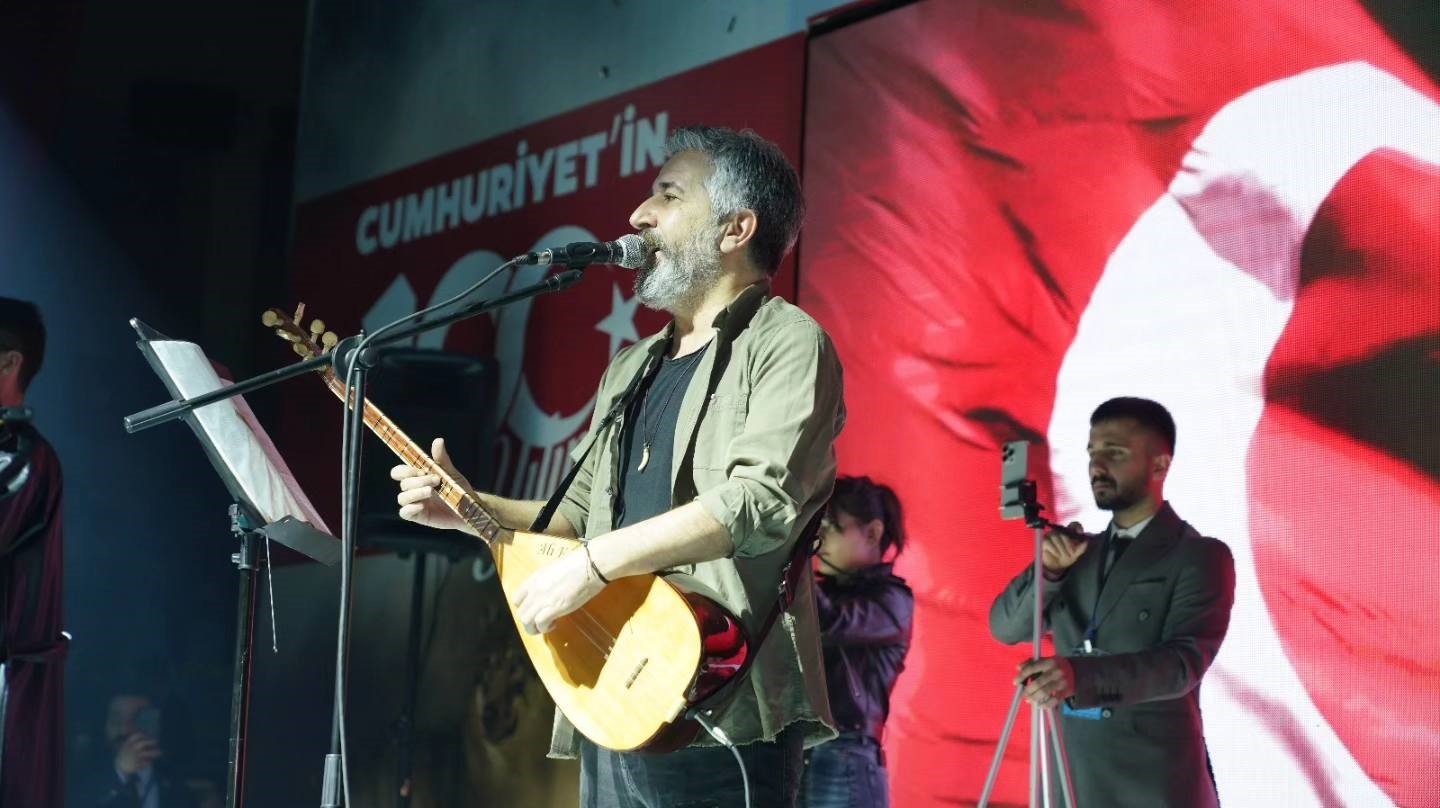 Erzurum’da, Cumhuriyetin 100. yılında Bozkurt’un hür sedası konseri