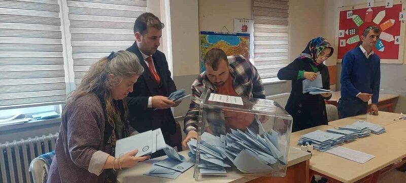 Erzurum’da oy sayım işlemi başladı