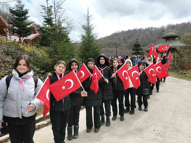 Gençler Çanakkale ruhunu kampta yaşadı