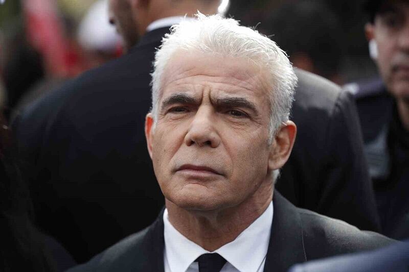 İsrail muhalefet lideri Lapid: “Schumer’in konuşması, Netanyahu’nun ABD’de İsrail’in en büyük destekçilerini birer birer kaybettiğinin kanıtı”