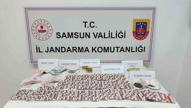 Jandarmadan uyuşturucu operasyonu: 2 gözaltı