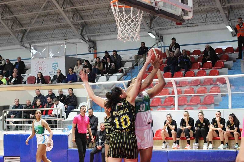 Kadınlar Basketbol Süper Ligi: İzmit Belediyespor: 113 – Çankaya Üniversitesi: 104