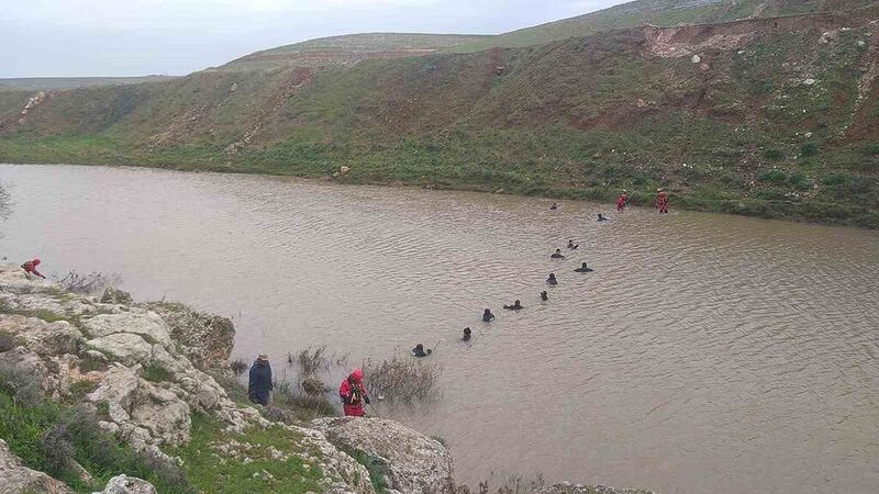 ŞANLIURFA’NIN CEYLANPINAR İLÇESİNDE DEREDE