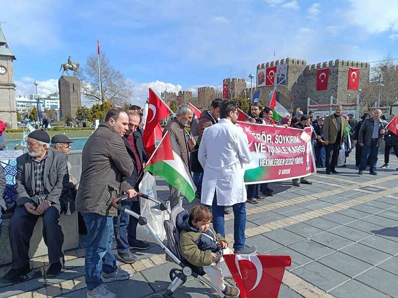 Kayseri’de hekimlerden Gazze için ’Sessiz Yürüyüş’