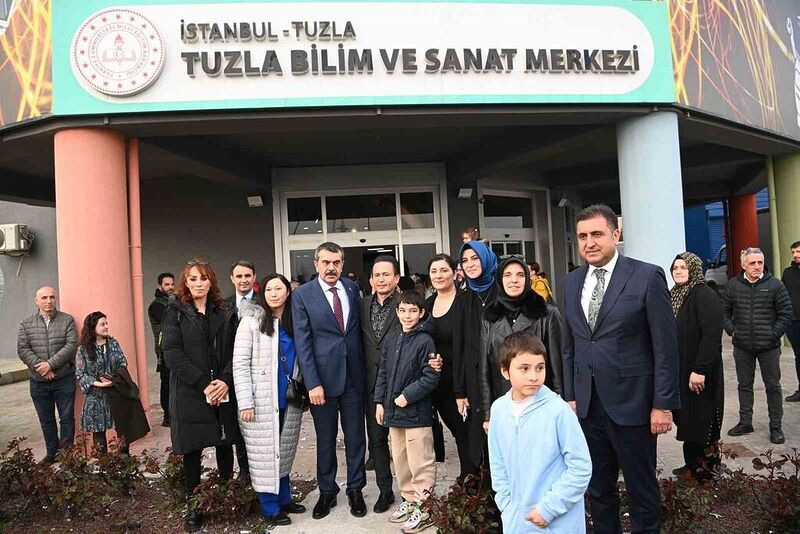 Milli Eğitim Bakanı Tekin: “Cumhurbaşkanımız liderliğinde Türkiye’de eğitim öğretim altyapısını ikiye katladık”