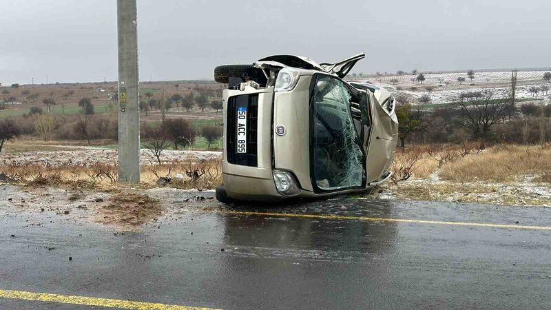 Olumsuz hava kazaya neden oldu: 1 yaralı