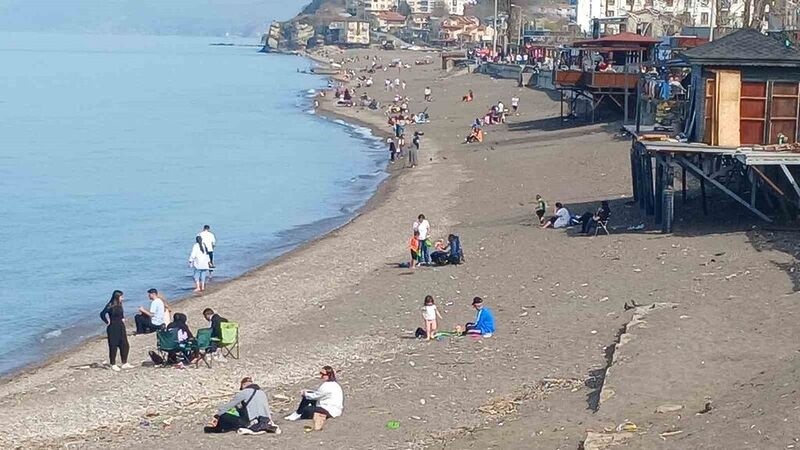 DÜZCE'DE HAVA SICAKLIKLARININ 25