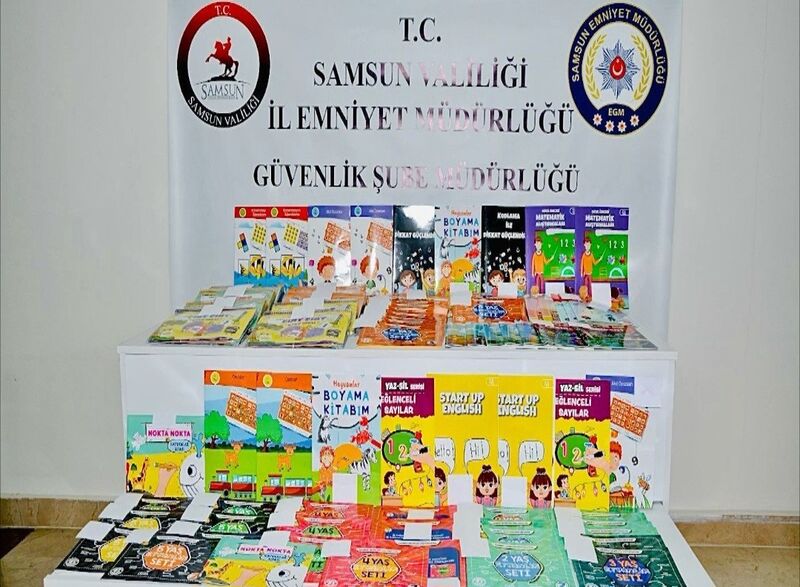 Samsun’da 10 bin 679 adet bandrolsüz kitap ele geçirildi