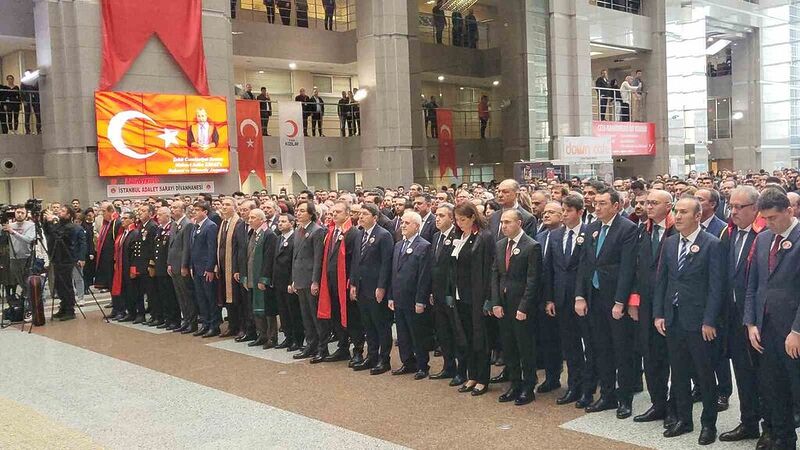 Şehit Savcı Mehmet Selim Kiraz ölümünün 9’uncu yıl dönümünde adliyede anıldı