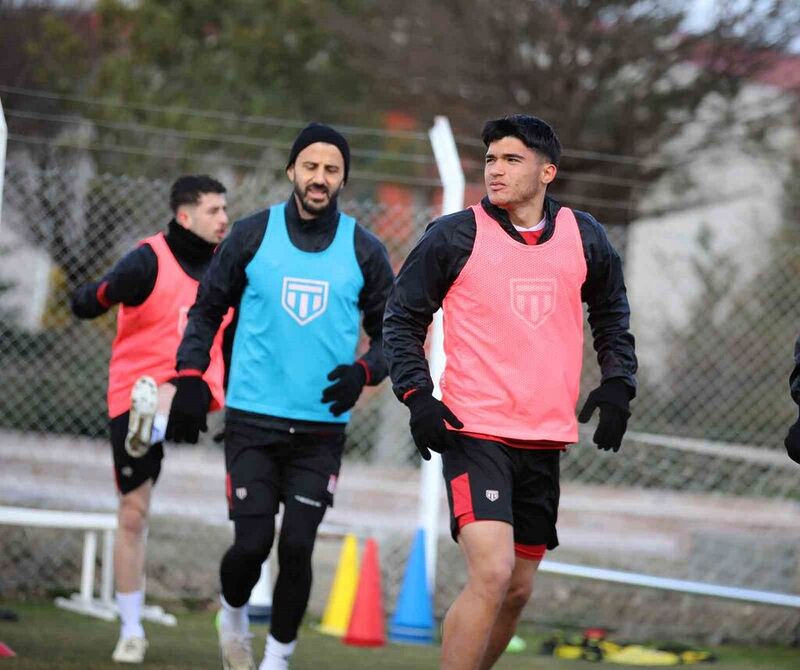 Sivasspor’da Fatih Karagümrük mesaisi